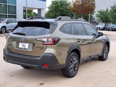 Certified 2025 Subaru Outback Onyx Edition XT AWD/4WD image 4