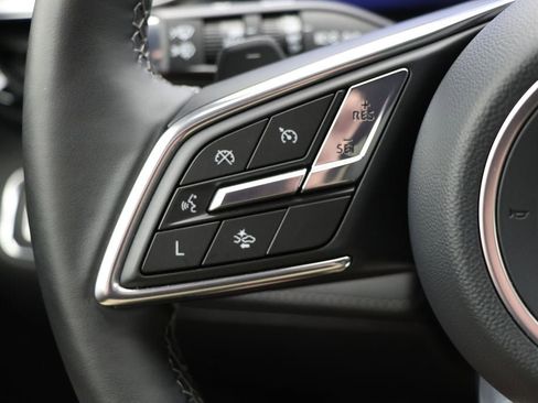 Used 2025 Buick Enclave Sport Touring image 18