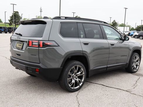 New 2026 Jeep Cherokee Laredo AWD/4WD image 5