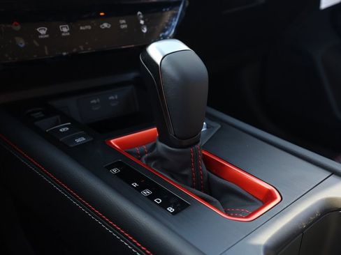 New 2026 Nissan Kicks SR image 31