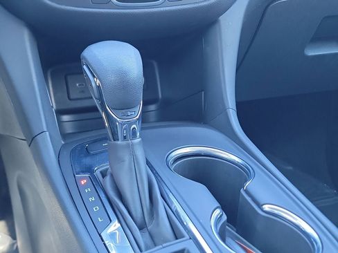 Used 2023 Chevrolet Equinox LT image 17