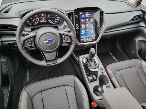 Certified 2025 Subaru Crosstrek 2.5i Limited w/ Crosstrek Mirror Package image 16