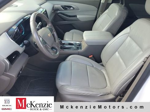 Used 2018 Chevrolet Traverse LT w/ LPO, Floor Liner Package AWD/4WD image 6