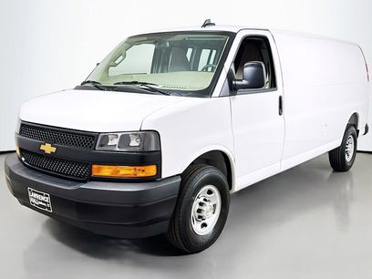 New 2025 Chevrolet Express 3500 Extended w/ Driver Convenience Package