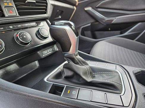 Used 2024 Volkswagen Jetta S image 23