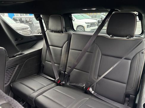 Used 2021 GMC Yukon SLT image 13