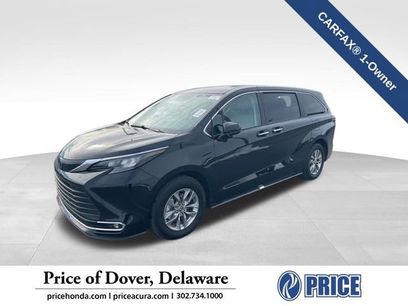 Used 2024 Toyota Sienna XLE