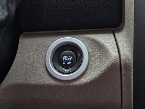 Used 2018 RAM 2500 Limited image 14