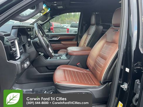 Used 2024 GMC Sierra 3500 Denali Ultimate image 2