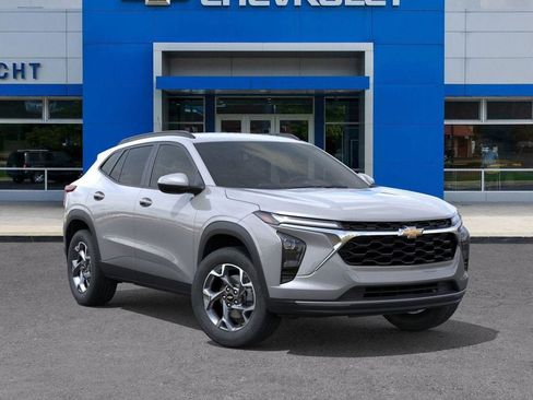 New 2026 Chevrolet Trax LT w/ Driver Confidence Package image 7