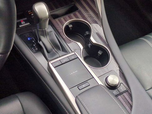 Used 2022 Lexus RX 450h AWD w/ Luxury Package image 34