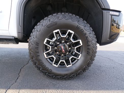 New 2026 GMC Sierra 2500 AT4X image 11