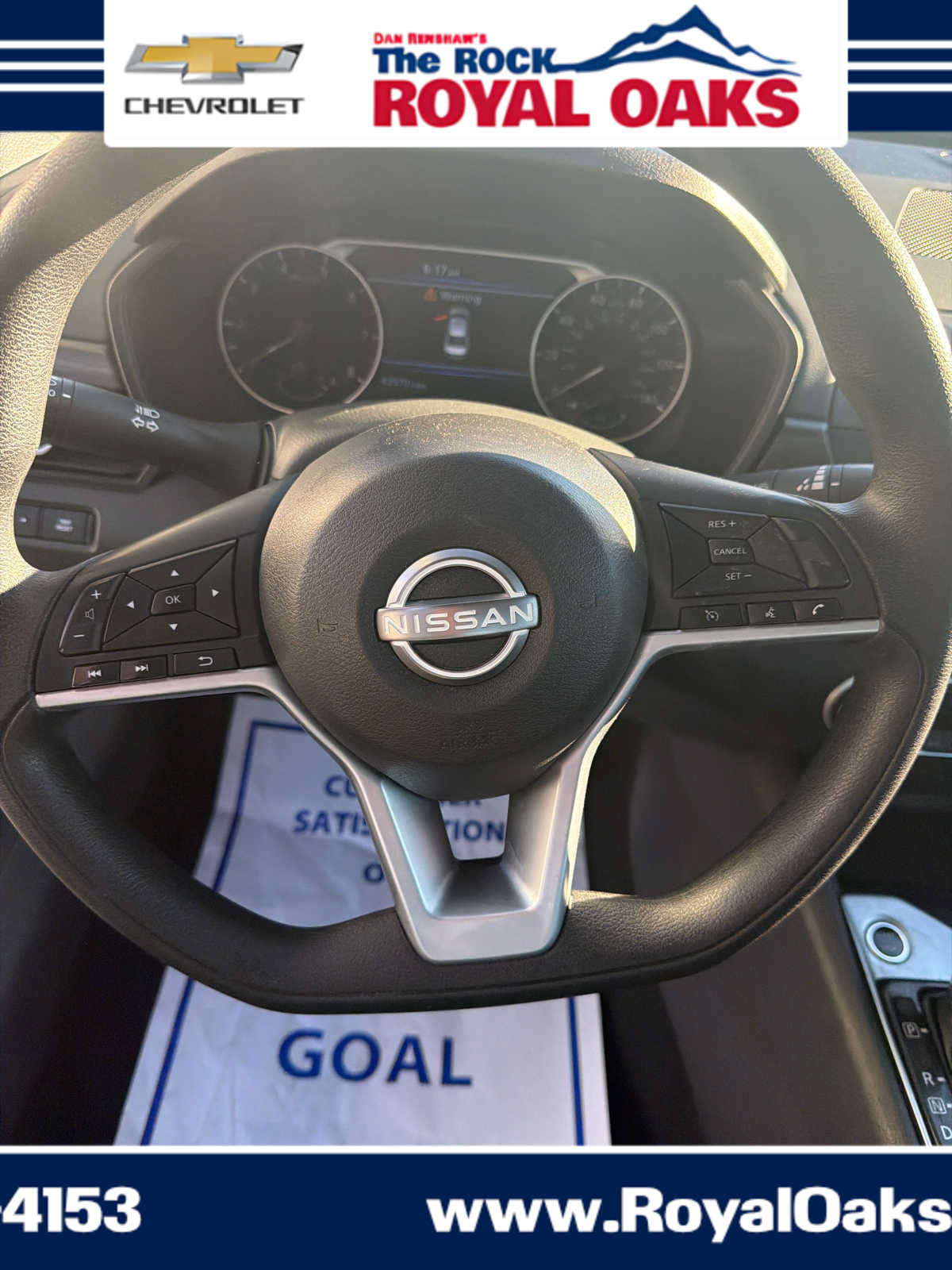 Used 2025 Nissan Altima 2.5 SV FWD image 24