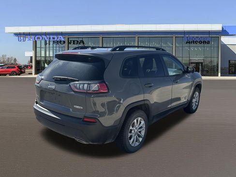 Used 2022 Jeep Cherokee Latitude Lux AWD/4WD image 4