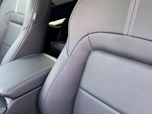 New 2026 Jaguar F-PACE R-Dynamic S image 16