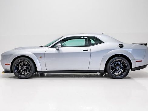 Used 2023 Dodge Challenger R/T Scat Pack RWD image 38