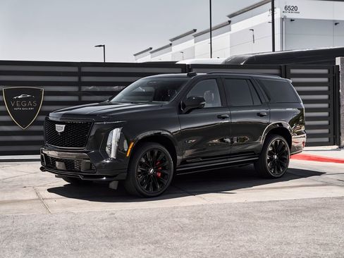 Used 2026 Cadillac Escalade V AWD/4WD image 5