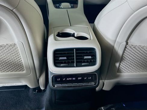 New 2026 Mercedes-Benz GLS 450 4MATIC image 26