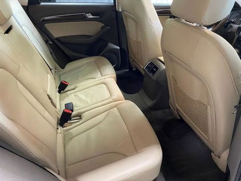 Used 2017 Audi Q5 2.0T Premium Plus w/ Technology Package image 29