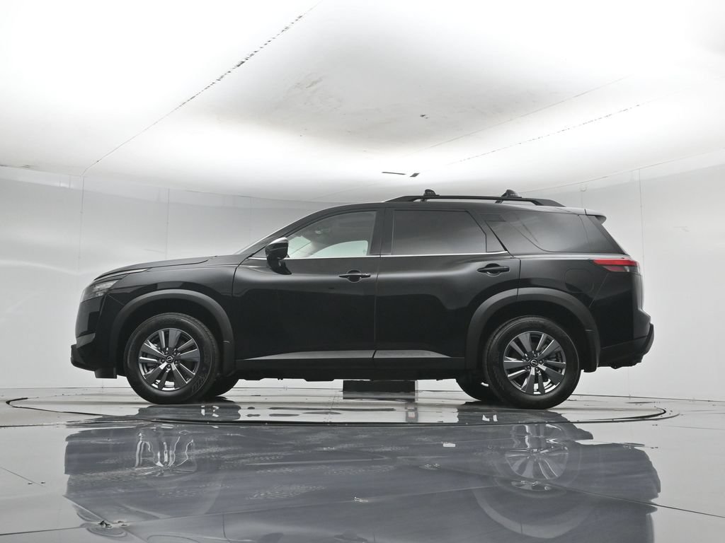 Used 2025 Nissan Pathfinder SV w/ SV Premium Package AWD/4WD image 55