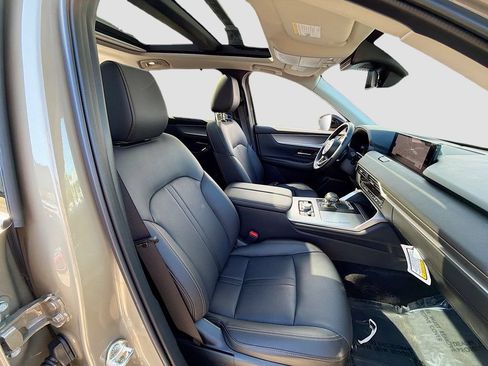 Used 2025 MAZDA CX-70 Plug-In Hybrid w/ Premium Pkg AWD/4WD image 32