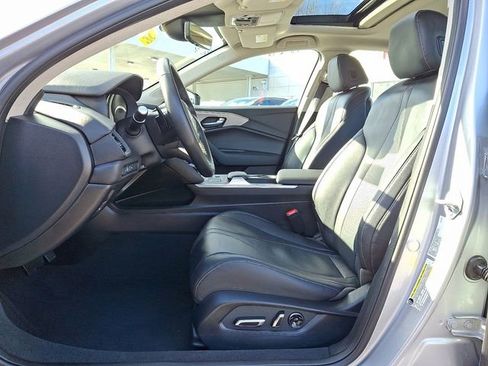 Used 2025 Acura TLX Technology Package image 13