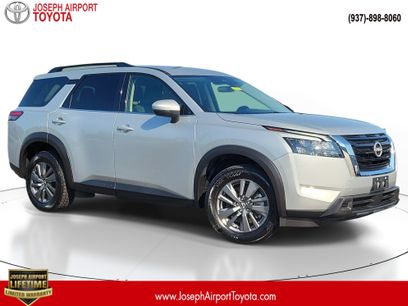 Used 2025 Nissan Pathfinder SV