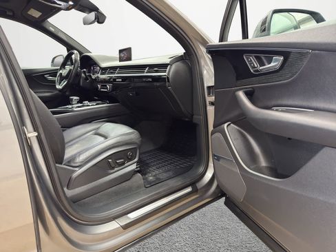 Used 2017 Audi Q7 3.0T Premium Plus image 33