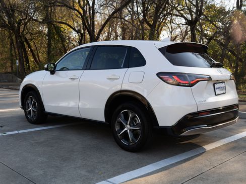 Certified 2025 Honda HR-V EX-L image 7