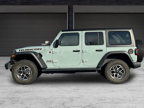 Used 2024 Jeep Wrangler Unlimited Rubicon image 7