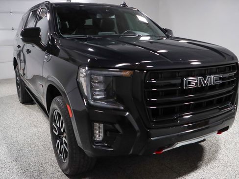 Used 2024 GMC Yukon AT4 w/ Max Trailering Package image 5