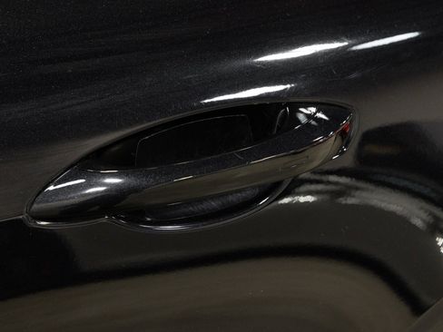 Used 2020 Porsche Panamera GTS image 26