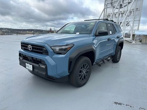 New 2026 Toyota 4Runner SR5 image 5