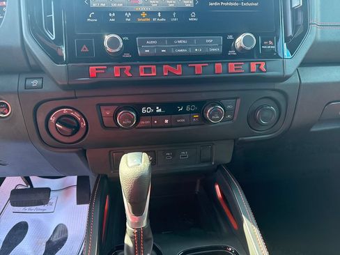 Used 2025 Nissan Frontier PRO-4X AWD/4WD image 20