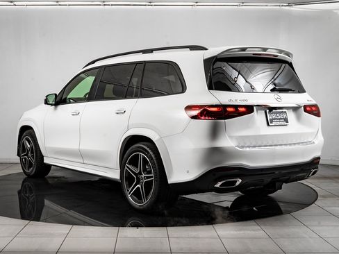 New 2026 Mercedes-Benz GLS 450 4MATIC image 11