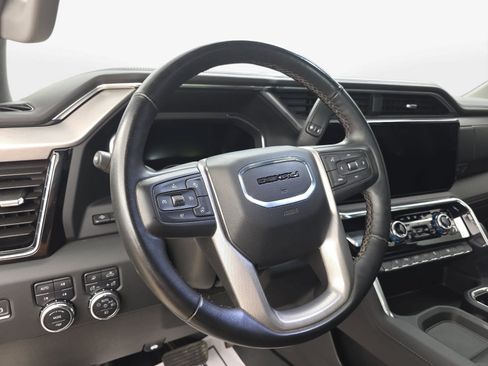 Used 2024 GMC Sierra 3500 Denali w/ Denali Reserve Package AWD/4WD image 13