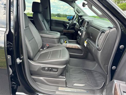 Used 2020 GMC Sierra 3500 Denali w/ Denali Ultimate Package AWD/4WD image 13