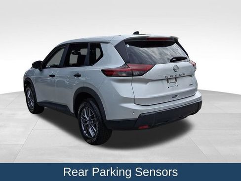 Used 2024 Nissan Rogue S AWD/4WD image 5