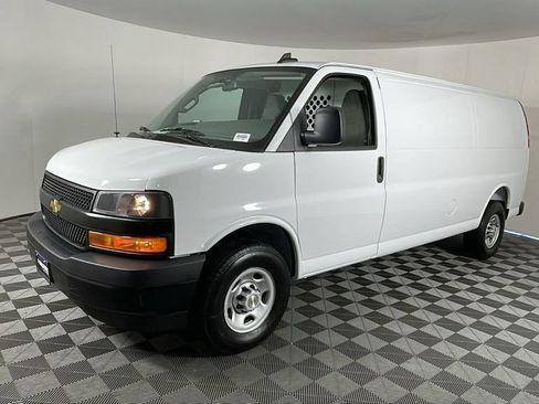 New 2025 Chevrolet Express 2500 Extended w/ Communications Package image 8