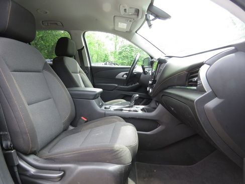 Used 2018 Chevrolet Traverse LT AWD/4WD image 13