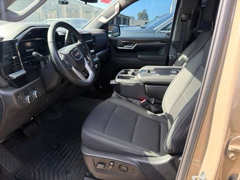 Used 2023 GMC Sierra 1500 Elevation RWD image 5