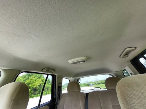 Used 2006 Chevrolet TrailBlazer LS w/ LS Preferred Equipment Group RWD image 28