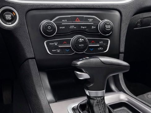 Used 2022 Dodge Charger SXT w/ Cold Weather Package image 22