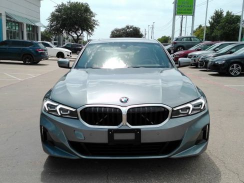 Used 2023 BMW 330i Sedan w/ Driving Assistance Package RWD image 3