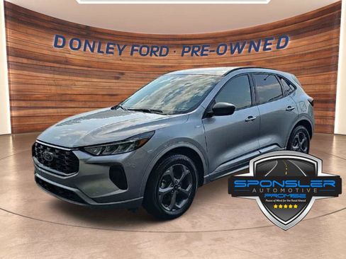 Used 2023 Ford Escape ST-Line w/ Tech Pack #1 image 1