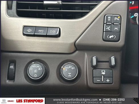 Used 2018 GMC Yukon Denali w/ Denali Ultimate Package image 27