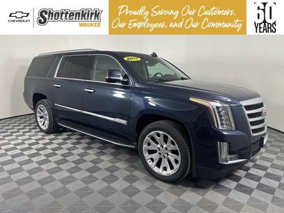 Used 2017 Cadillac Escalade ESV Luxury