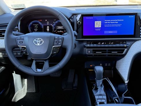 New 2026 Toyota Camry XLE AWD/4WD image 10
