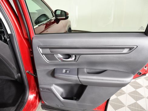 Certified 2025 Honda CR-V LX image 41