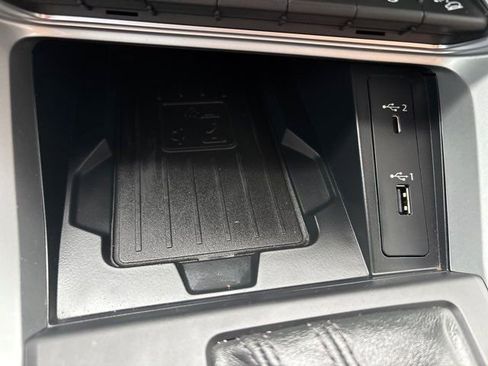 Used 2020 Audi Q3 2.0T Prestige w/ Prestige Package image 34